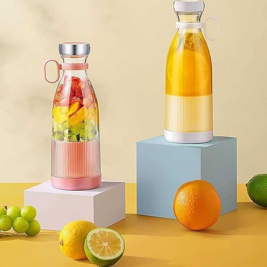 Portable and Electric Blender Bottle Juicer for Shakes and Smoothies, Mini Juicer Bottle for Traveling